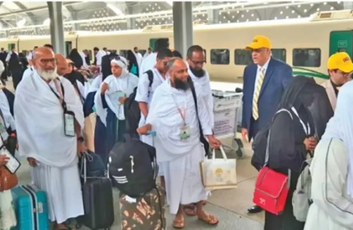 Indian Hajj pilgrims arrive in Makkah