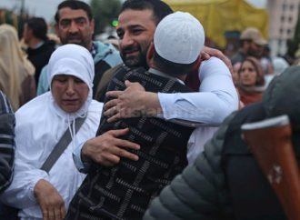 Kashmir pilgrims start departing for Hajj
