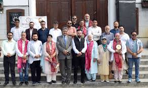 Art of Living honours ‘unsung heroes’ at Srinagar event