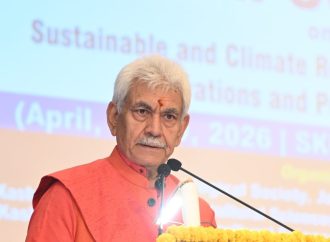 LG Sinha urges shift to climate-resilient farming policies