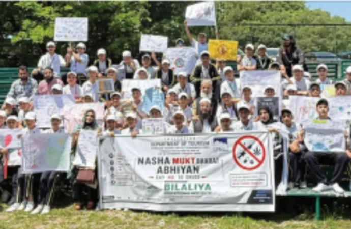 Tourism Deptt leads anti-drug awareness drive at Zabarwan Park