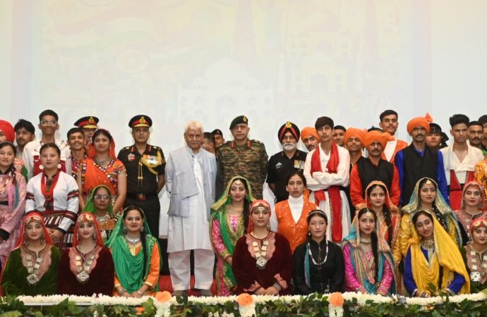 Youth will shape India’s future: LG Sinha
