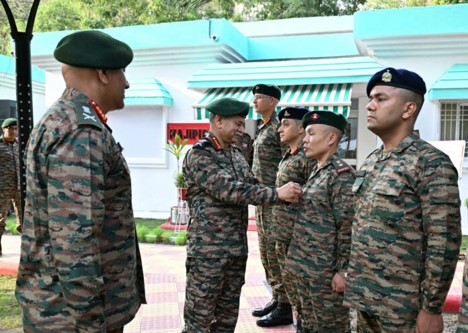 Army chief reviews operational preparedness in J&K