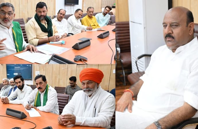 Deputy CM calls for setting up Kisan Bhawans in Srinagar, Jammu, refrigerated rail transport for apple growers