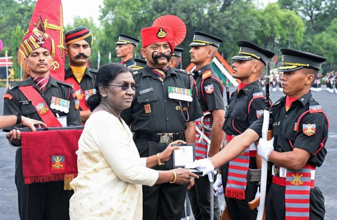 Indian Army must remain adaptive, future-ready: President Murmu