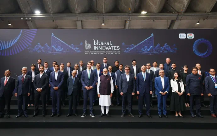 PM pitches India as global innovation hub, invites investors