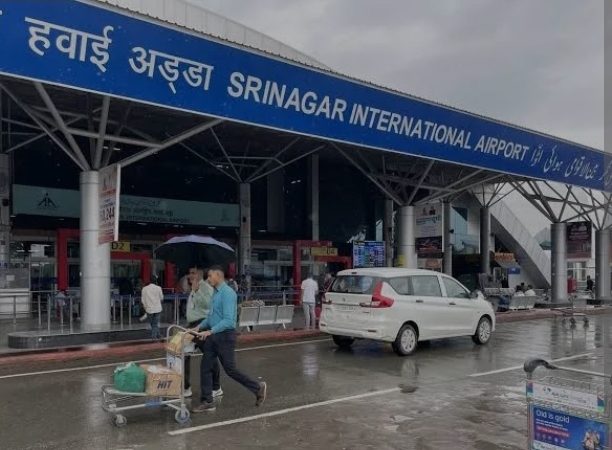 Srinagar airport to shut twice weekly for 3 months amid runway repairs, triggers tourism concern