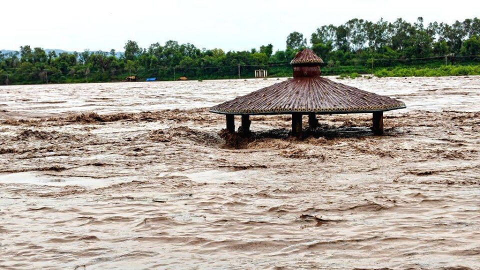 Chenab crosses danger mark