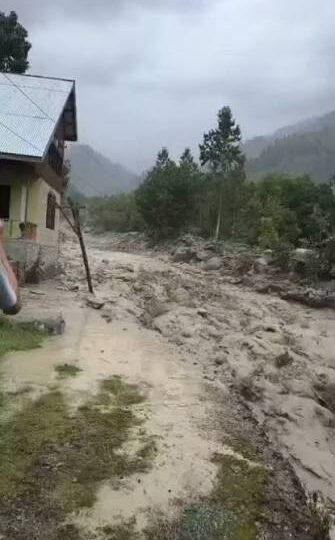 Cloudburst in Uri village