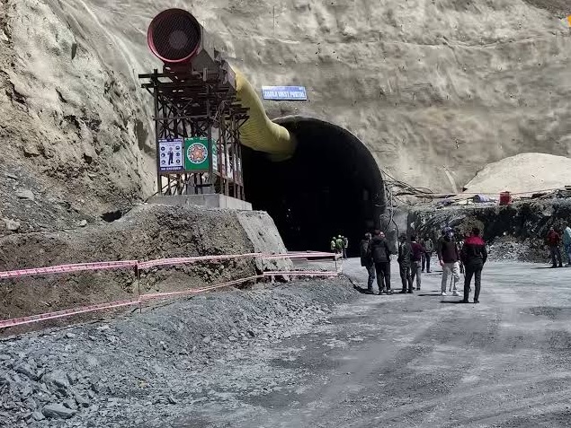 Govt advances tunnel plans for J&K border regions