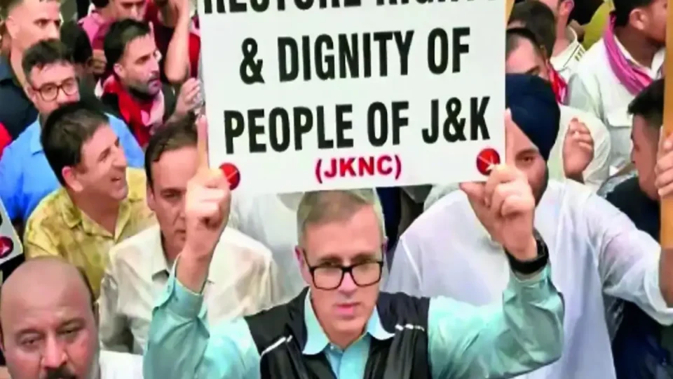 NC protests in Delhi for J&K statehood