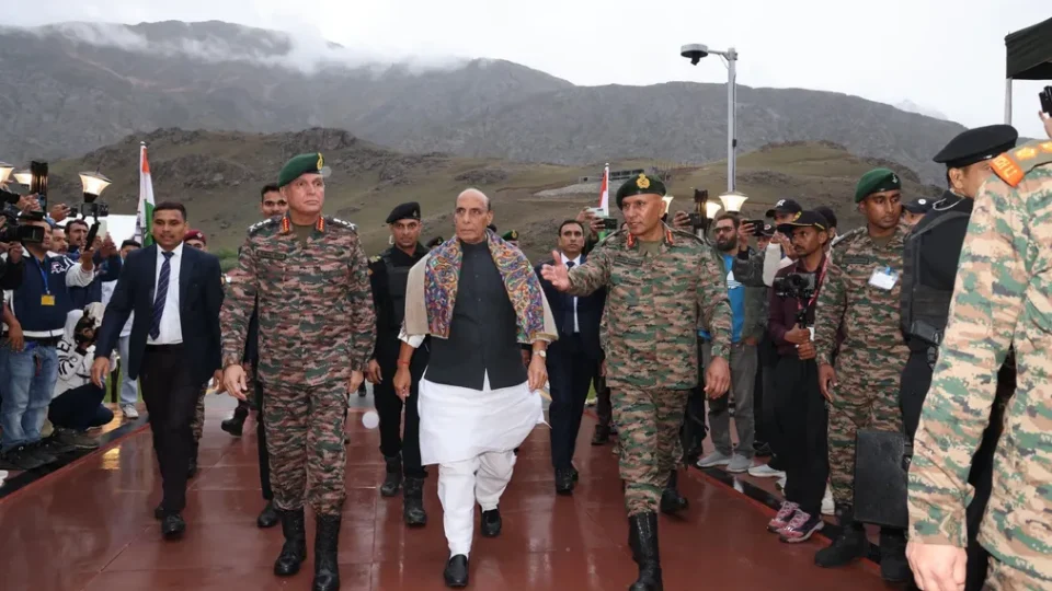 Rain forces Rajnath Singh to take road to Drass