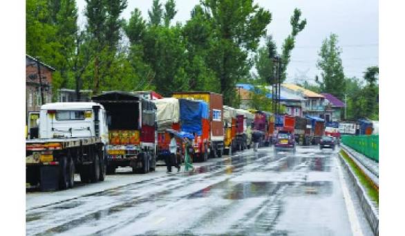 Srinagar-Jammu highway shut for repairs